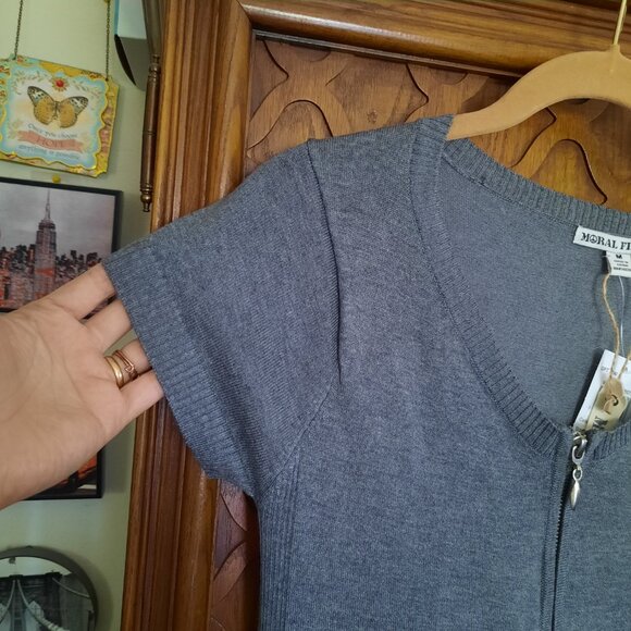 Moral Fiber Zip-Neck Ribbed Tunic Knit Sweater Dress NWT! - Gray, Size XS/Jr. M - Picture 4 of 16